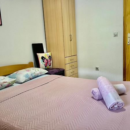 Nancy Apartment Szkopje Kültér fotó